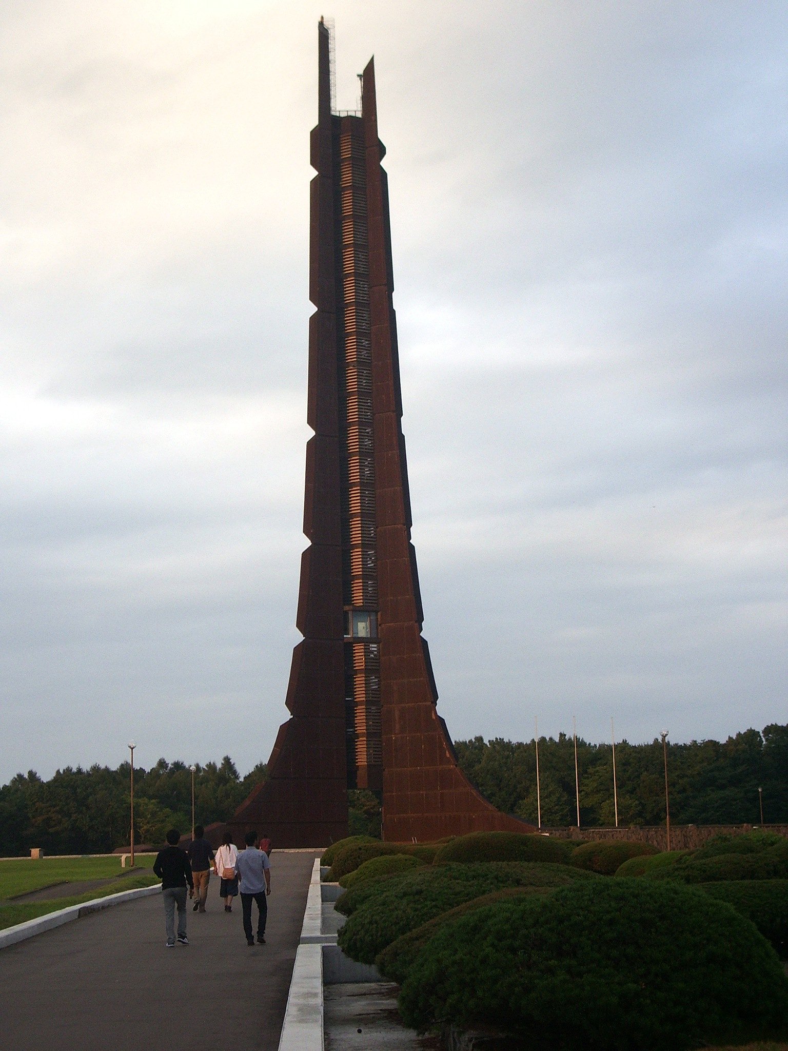 【長】百年の塔
