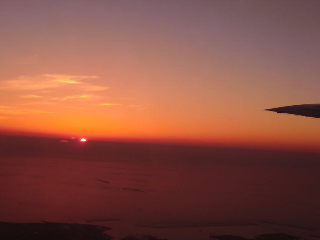 夕陽（沖縄の旅終）