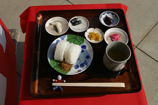 お膳の中の京都
