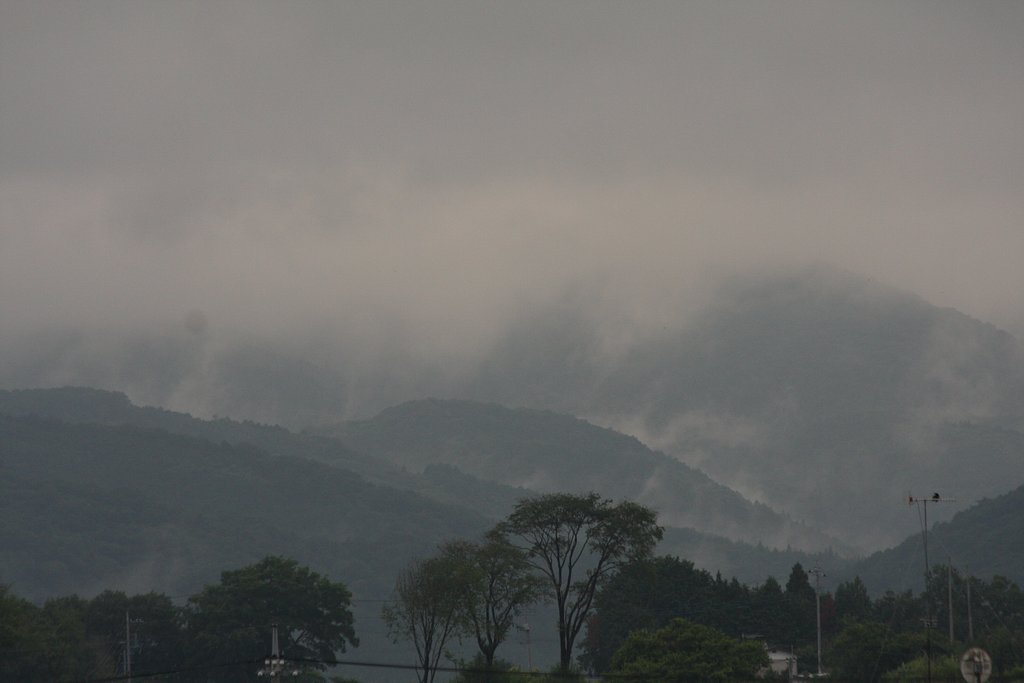 梅雨の夕暮れ