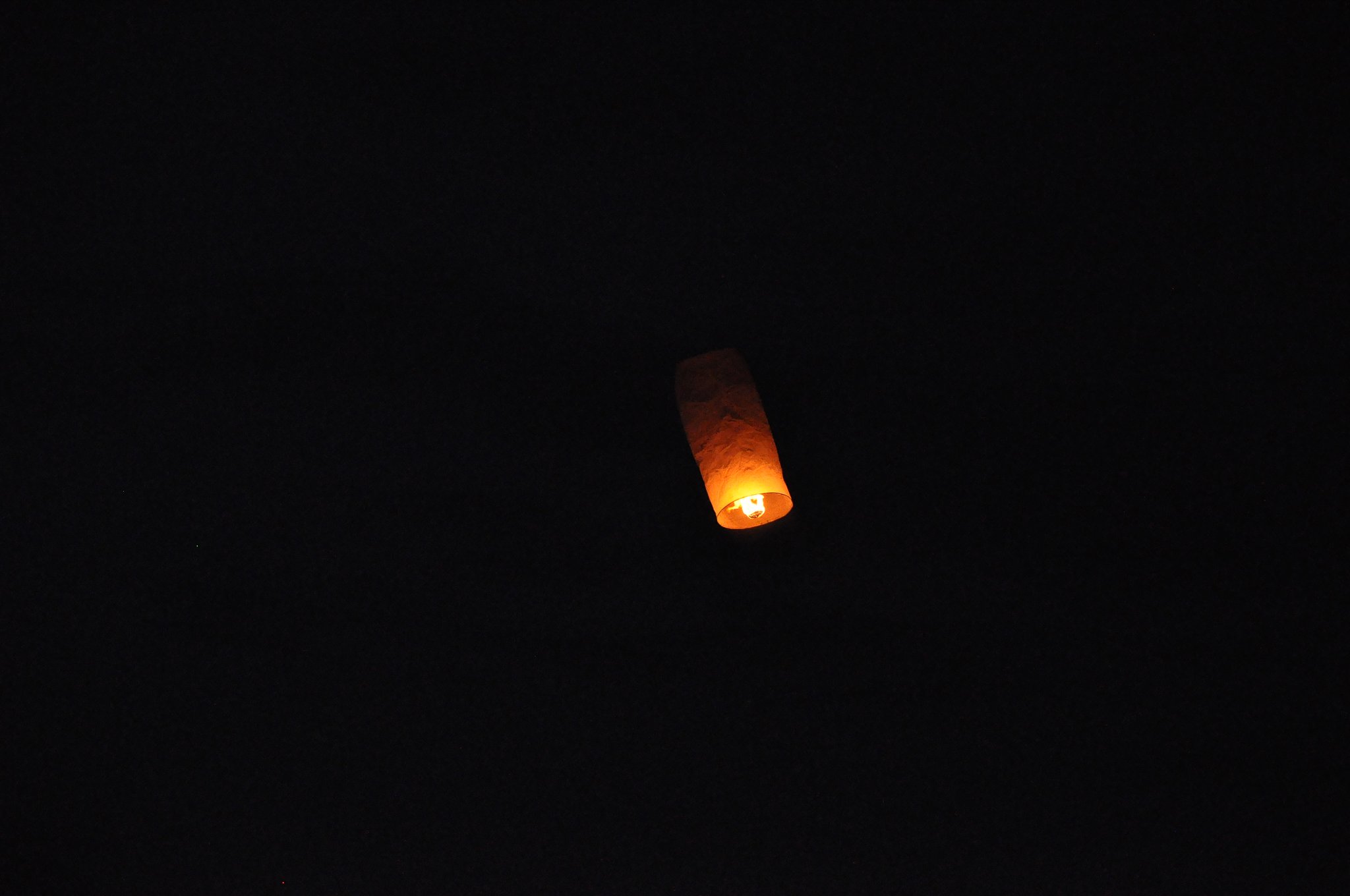 空飛ぶ送り火