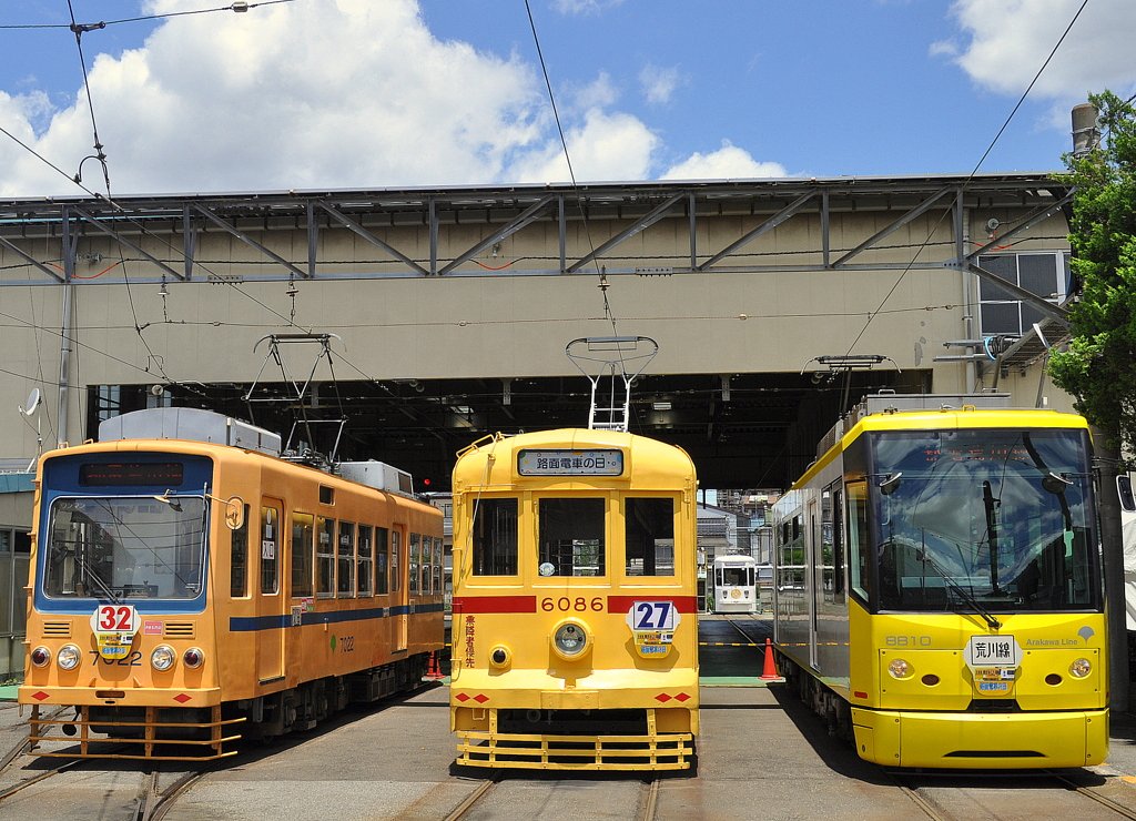 ６０８６号車