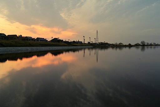 春の朝焼け