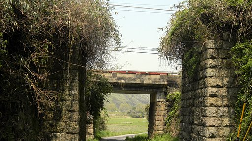 大仏鉄道遺構