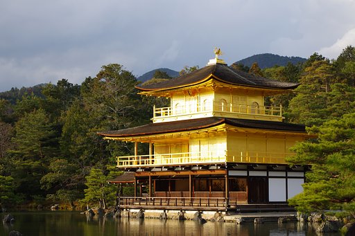 金閣寺