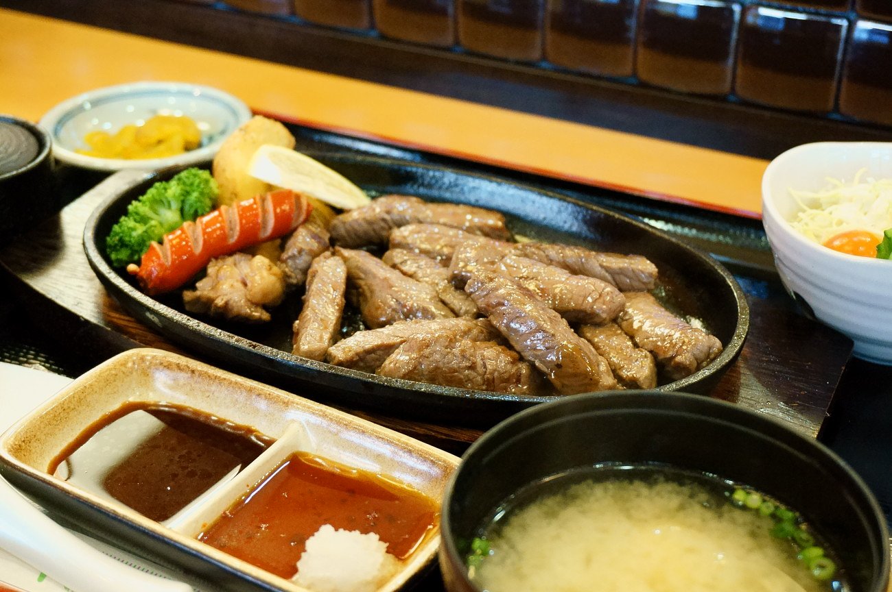 お昼のメニュー