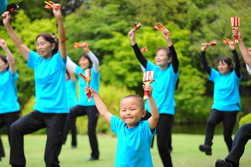 【四字熟語】　舞踊少年