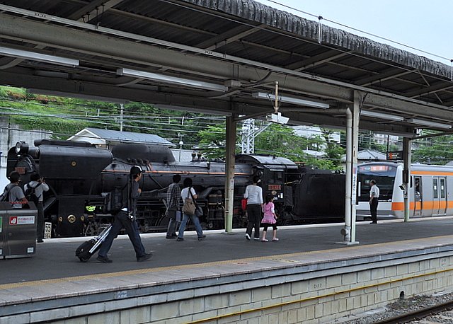 中央線相模湖駅　Ｄ５１