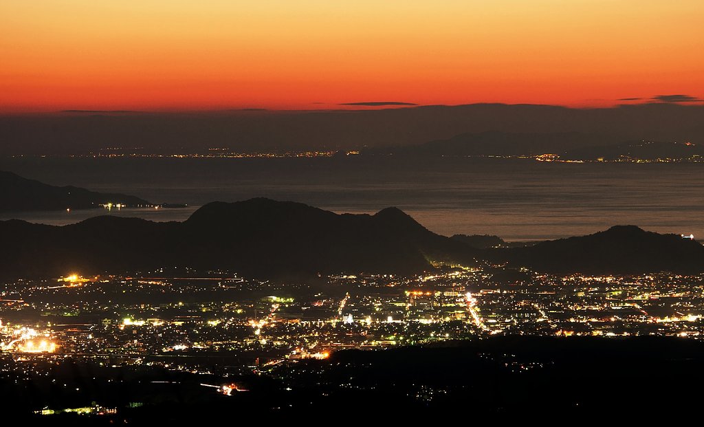 湾夜景