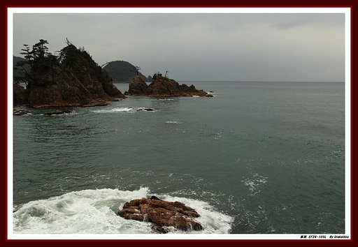 東浜海水浴場付近にて