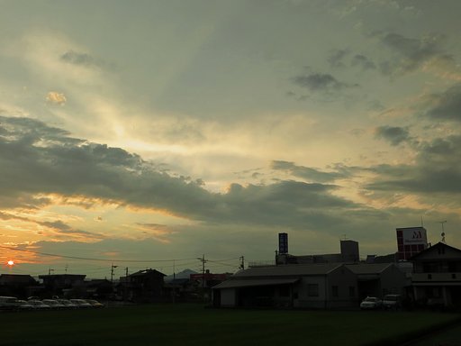 暑い夕暮れ