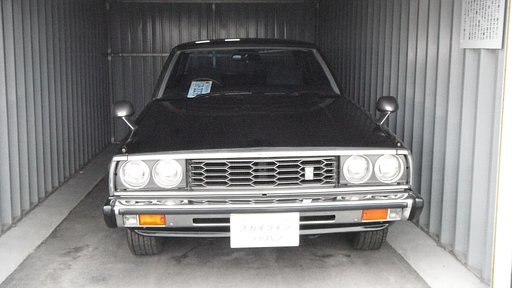 ケン&メリーの車