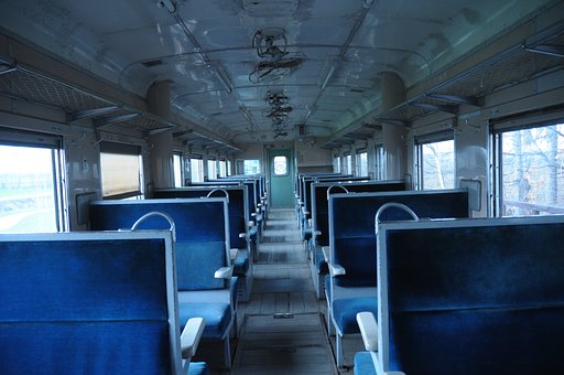 車内