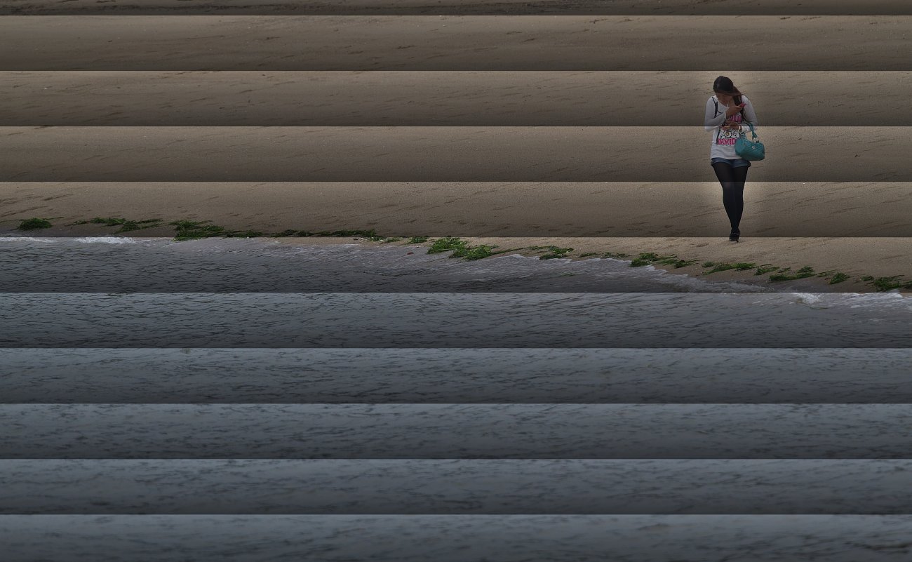 海辺にて