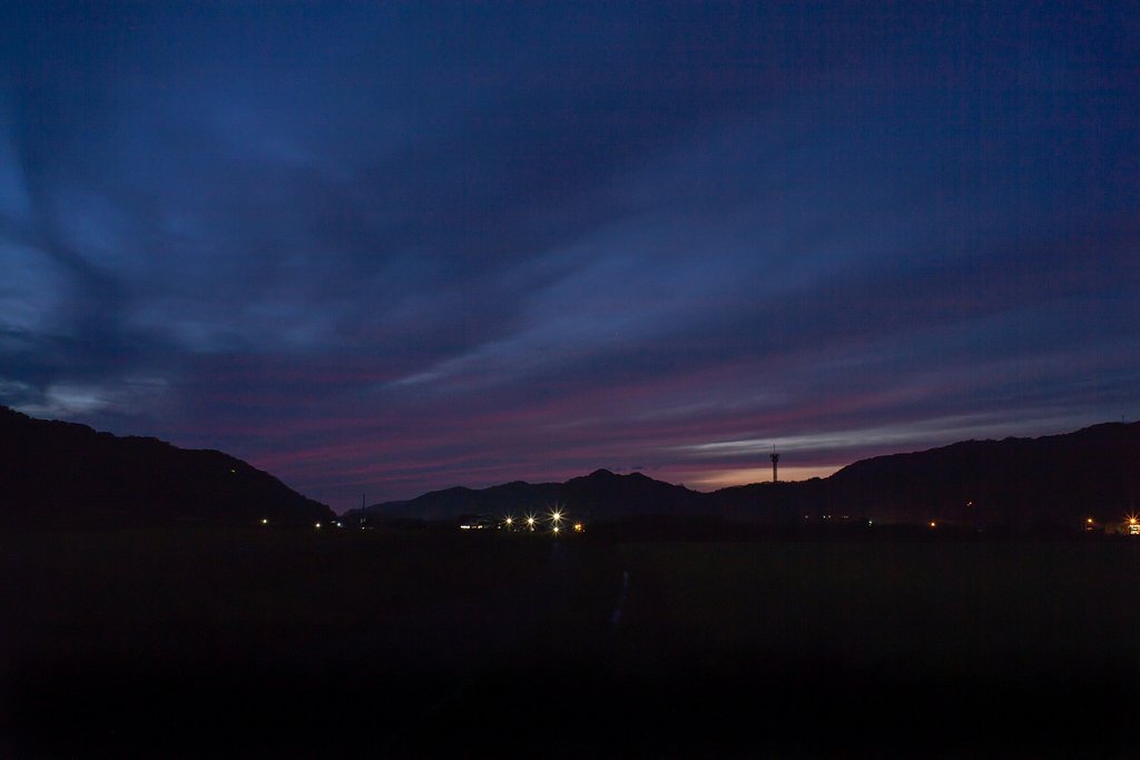 湯夕方遅くの西空!