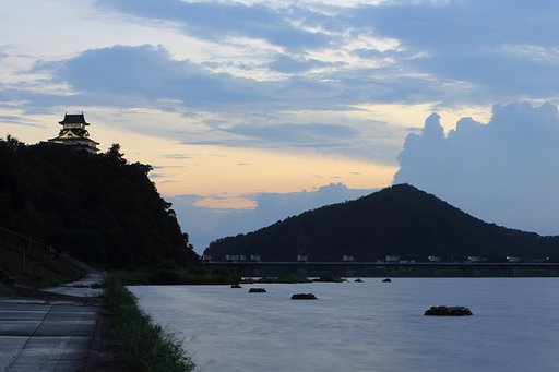 犬山旅情