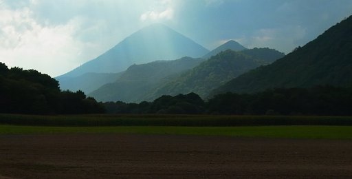 ふるさとの山