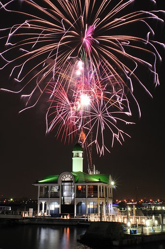 横浜開港祭花火