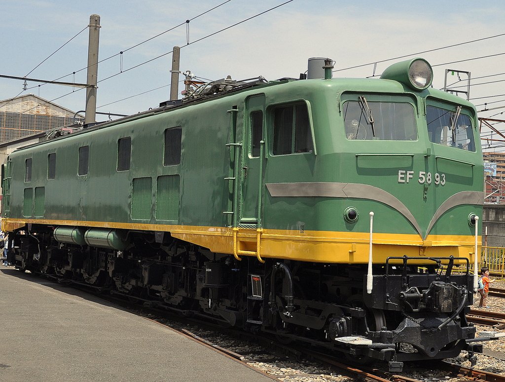 ＥＦ５８９３