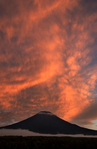 天赤く