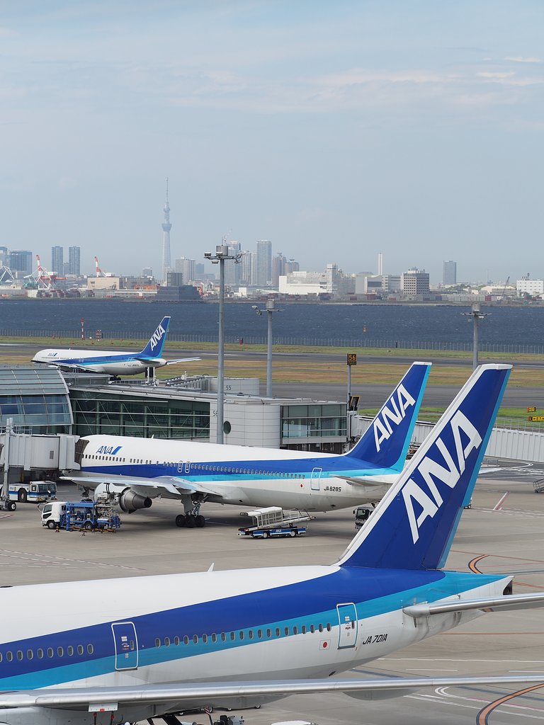 羽田空港
