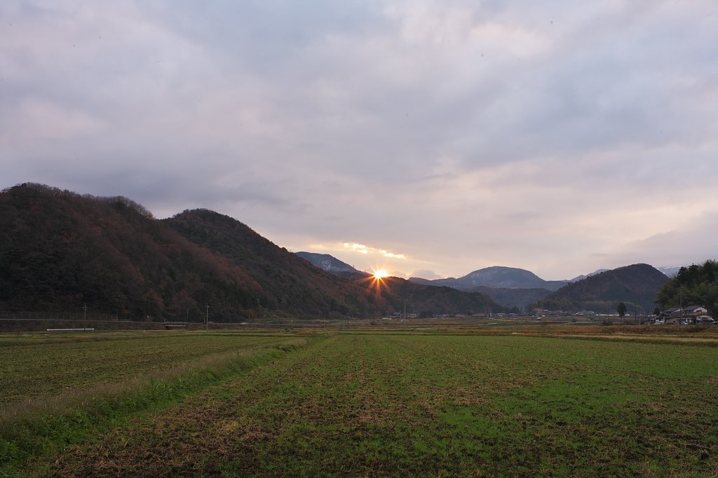 つかの間の朝日の出!