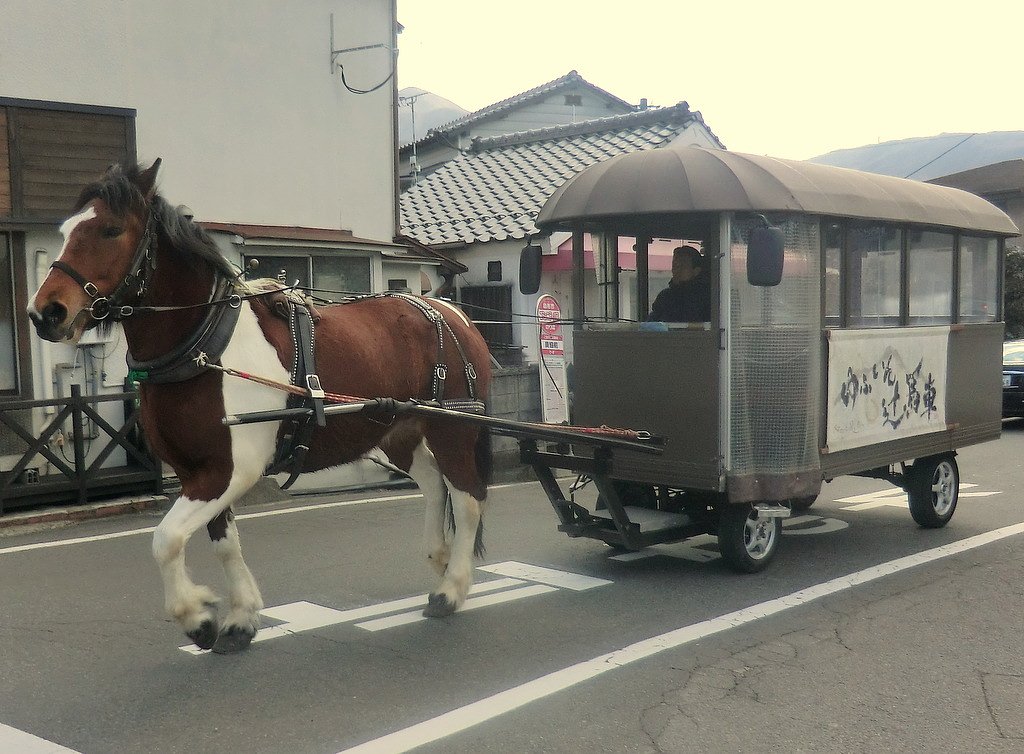 湯布院駅前の風景