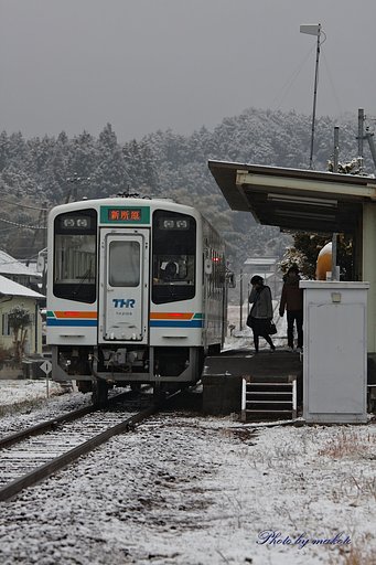 雪の通学風景