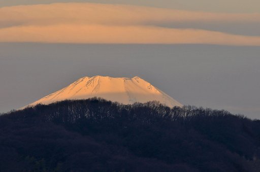 【淡彩】春の紅富士