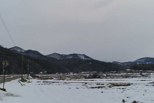 日の出前・・