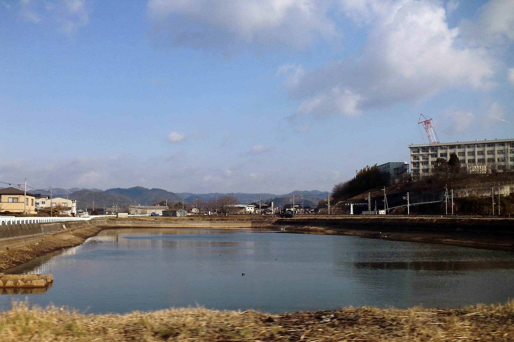 溜め池