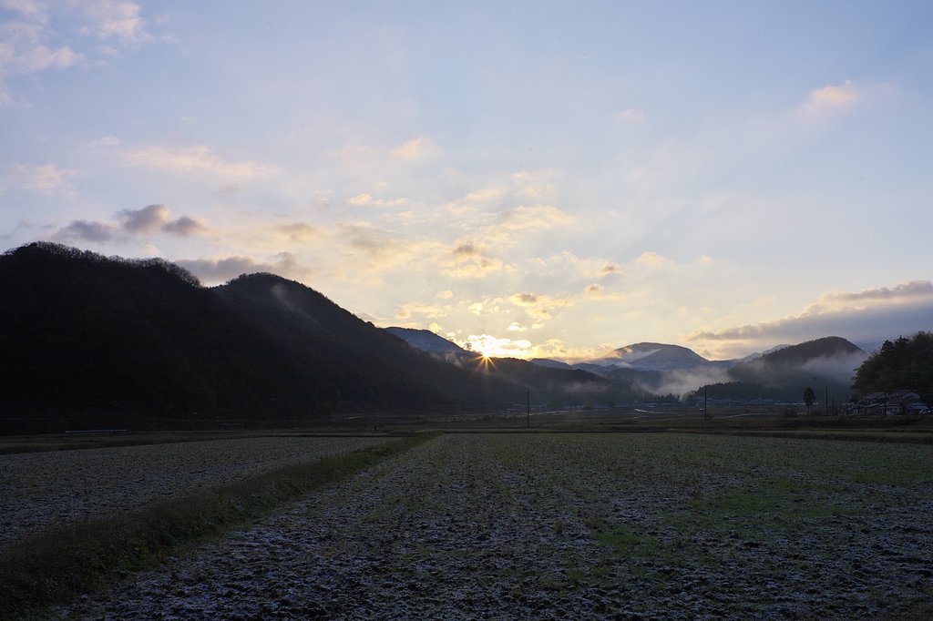 雪も止み晴れてきました。