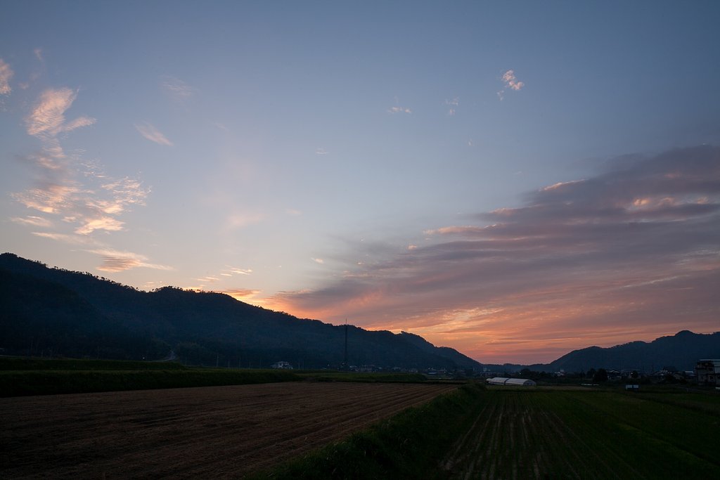 日没後に夕焼けが。
