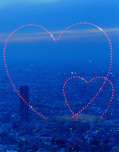 窓越しの夕景
