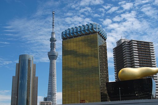 主役はどっち？
