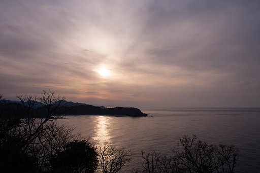 陸上岬展望台からの夕陽。