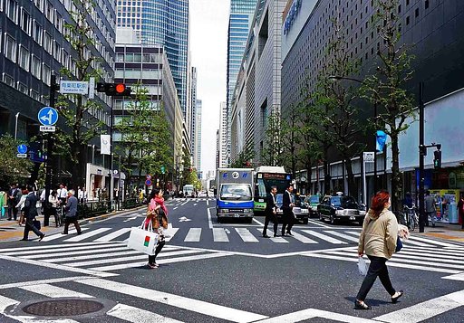 直進は「丸の内」