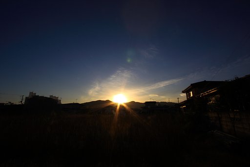 晴天の日の出