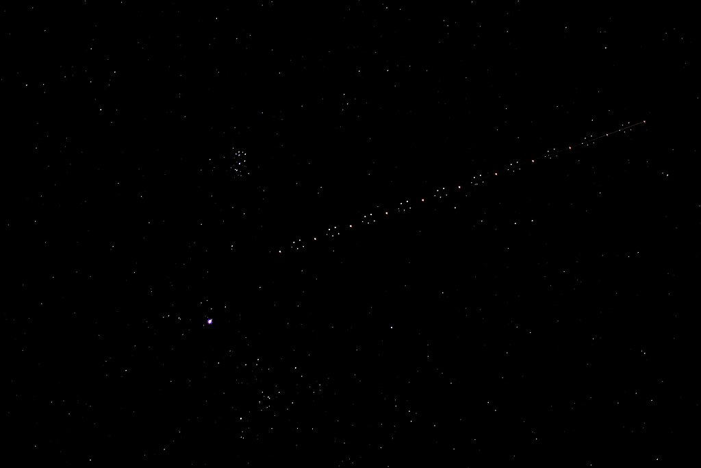 木星と昴と謎の飛行体
