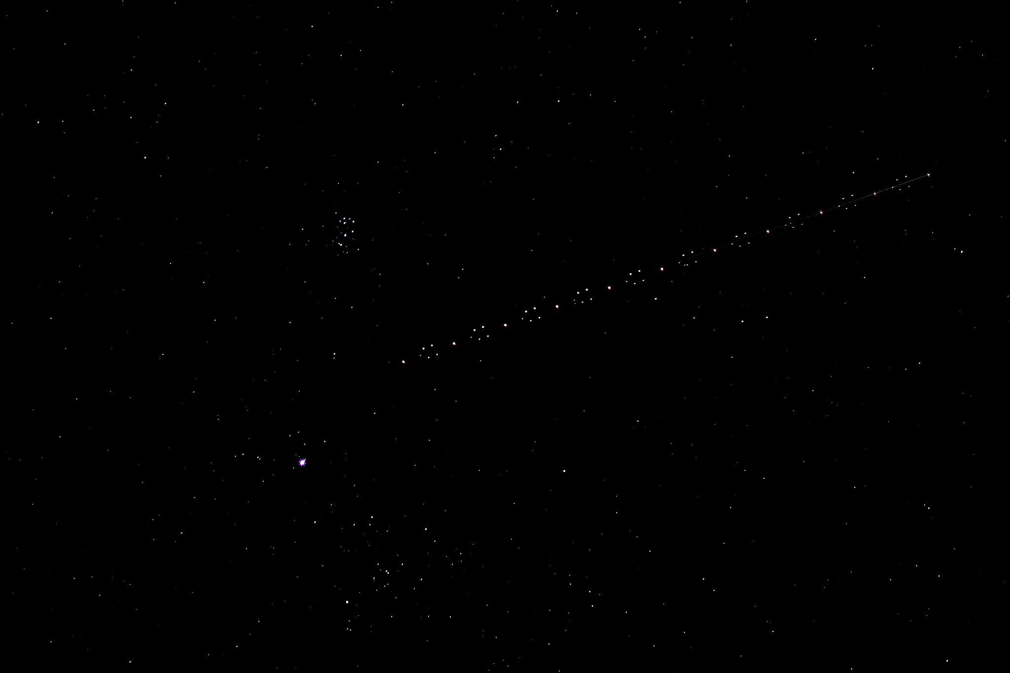 木星と昴と謎の飛行体