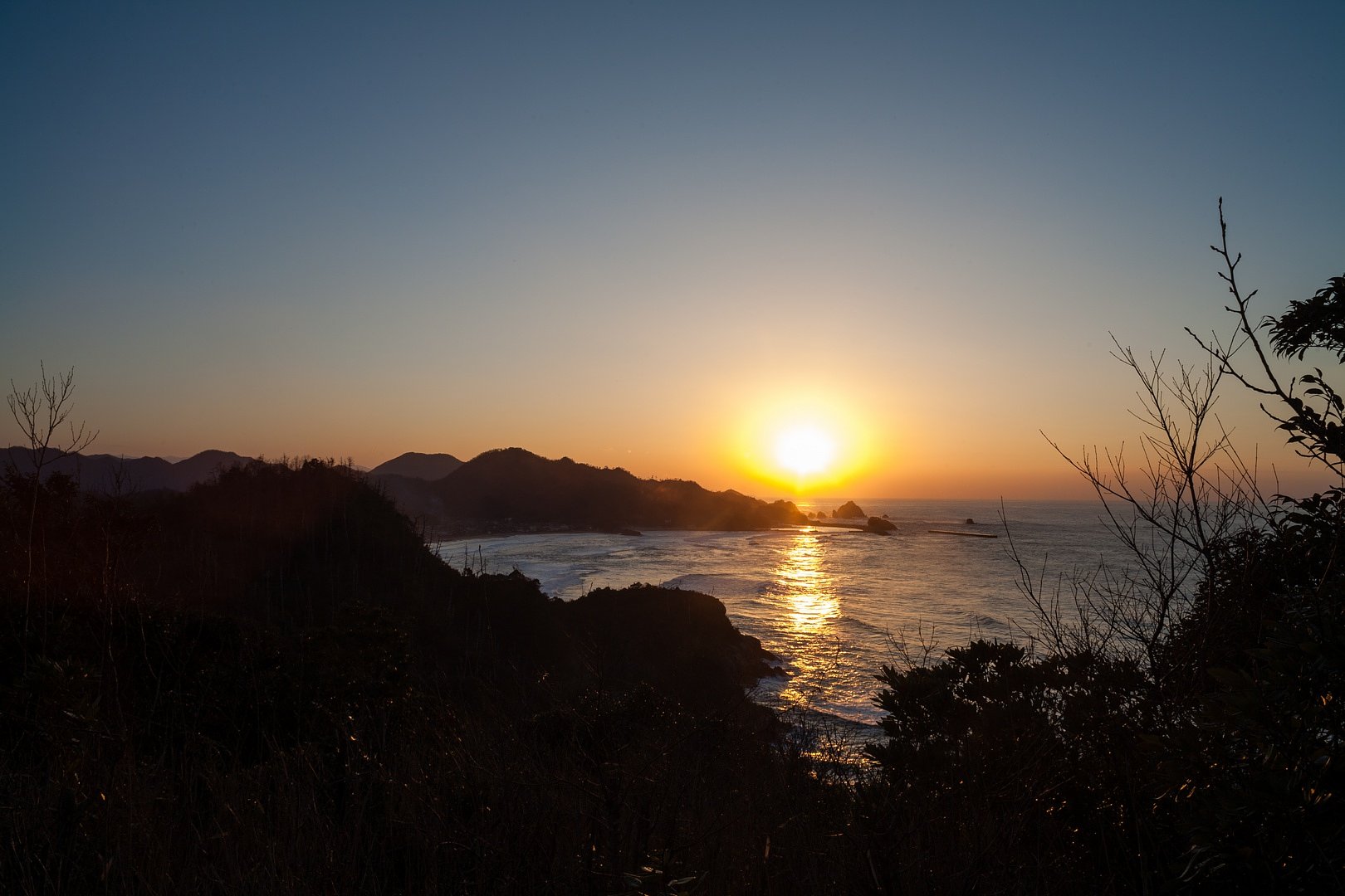 素晴らしい夕焼けに・・。