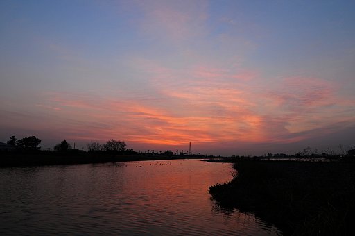 雲染まる