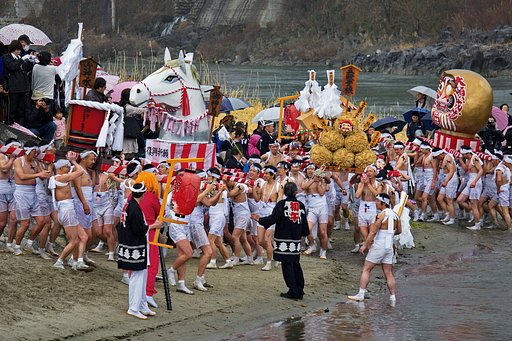 時又初午はだか祭り