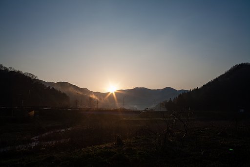 素晴らしい朝日の出！
