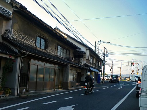 古い家並み