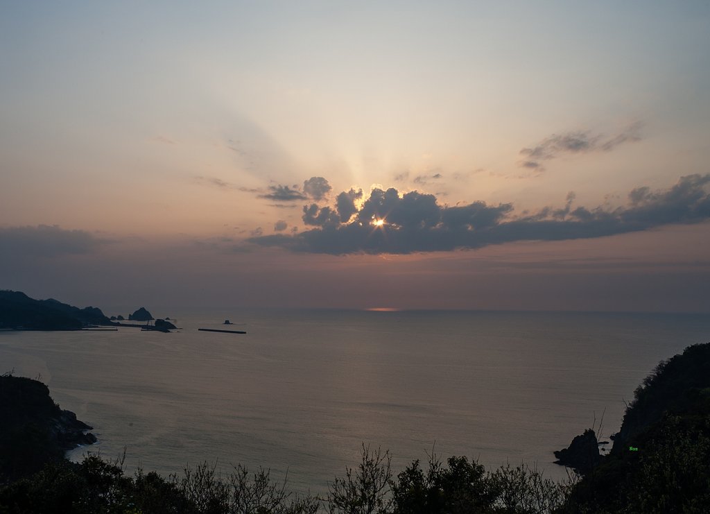 黄砂の夕焼け・・。