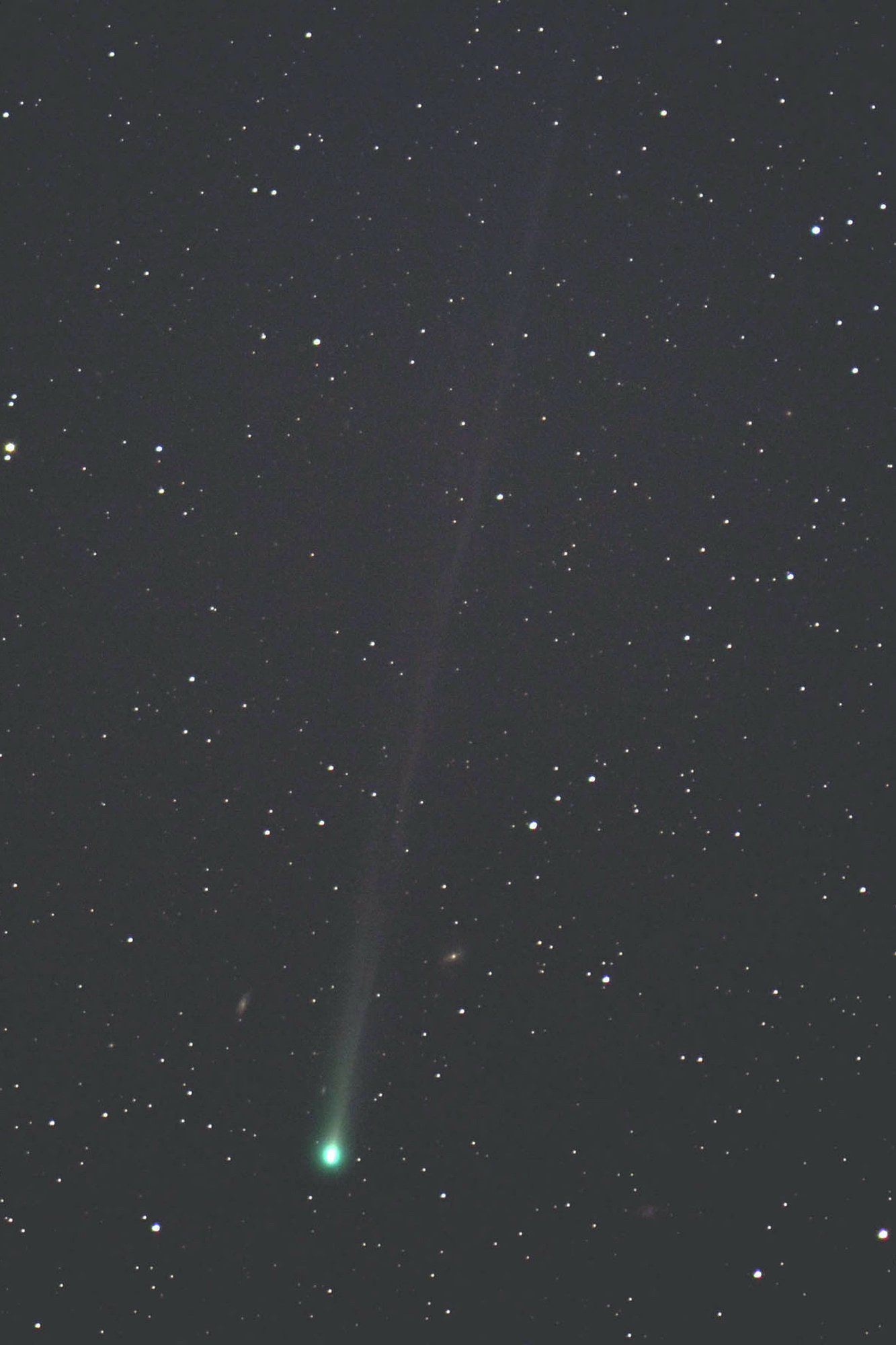 ほうき星の【光】