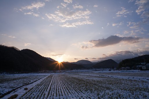 素晴らしい朝日の出・・。