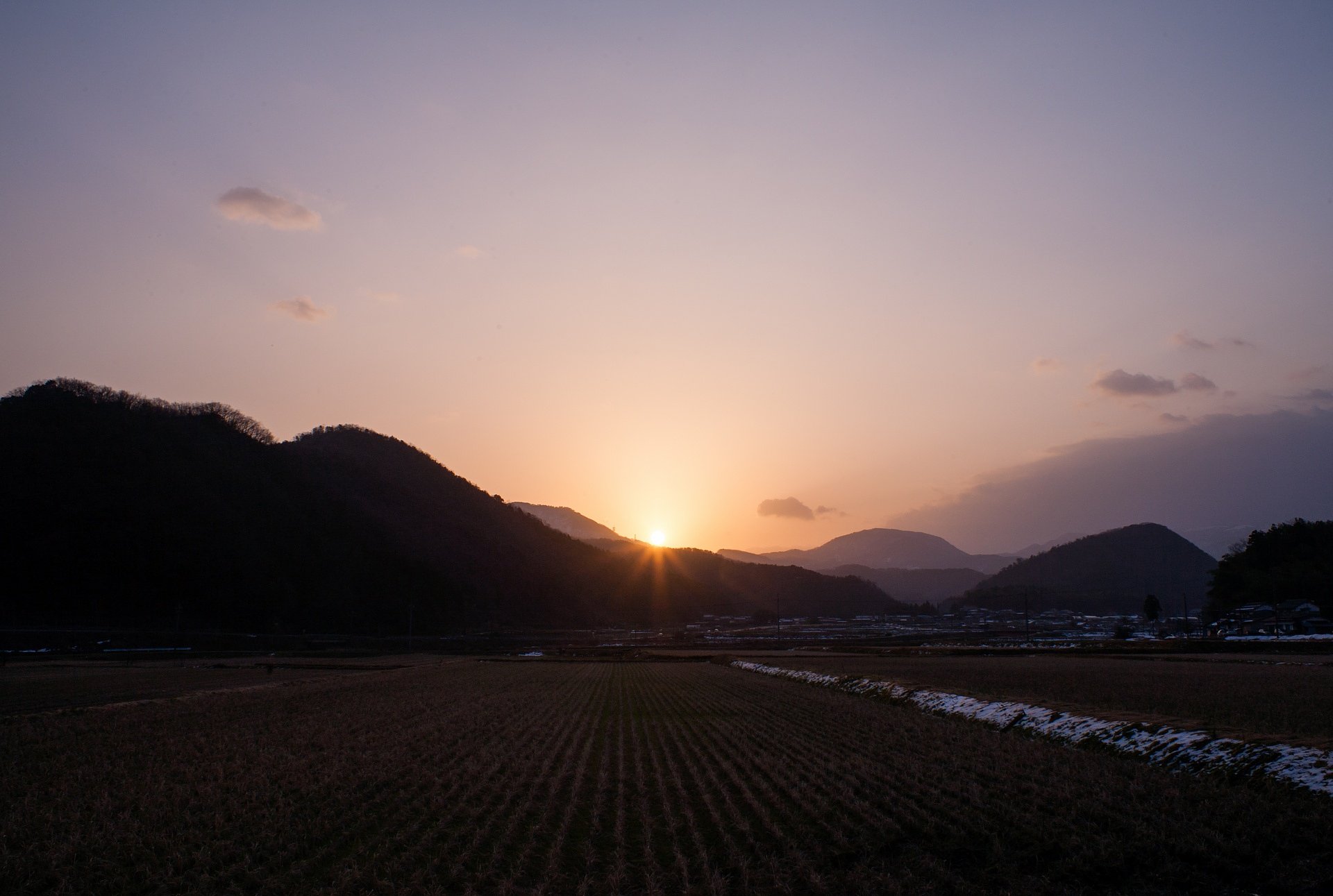 朝日の出、正月二日。