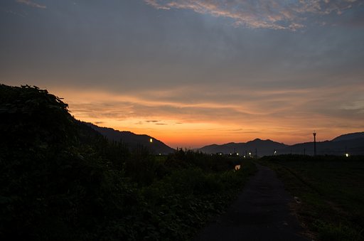 夕焼けの照り返し。